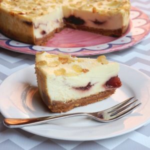 Raspberry Bakewell Cheesecake
